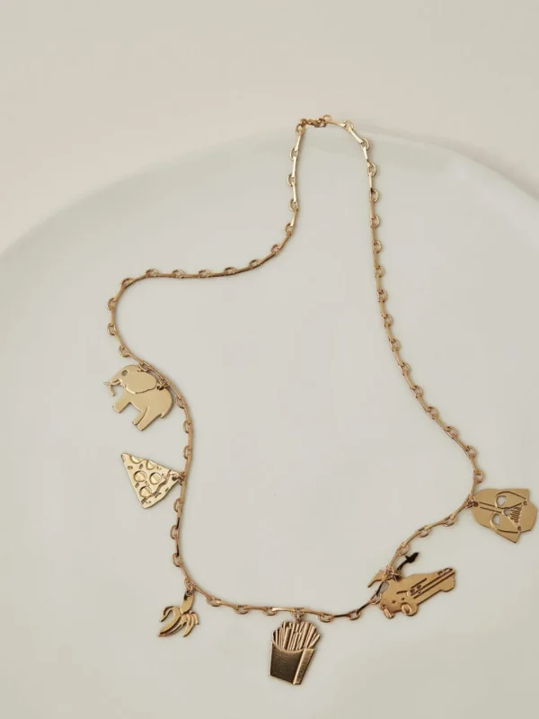 MALAIKARAISS Charm Neck­laceTHORA<< Necklaces