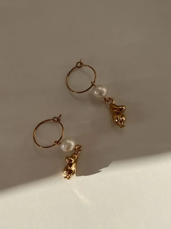 MALAIKARAISS Moom­in® Hoop Ear­rings 3D Moom­in &Pearl<< Earrings | Moomin X Malaikaraiss